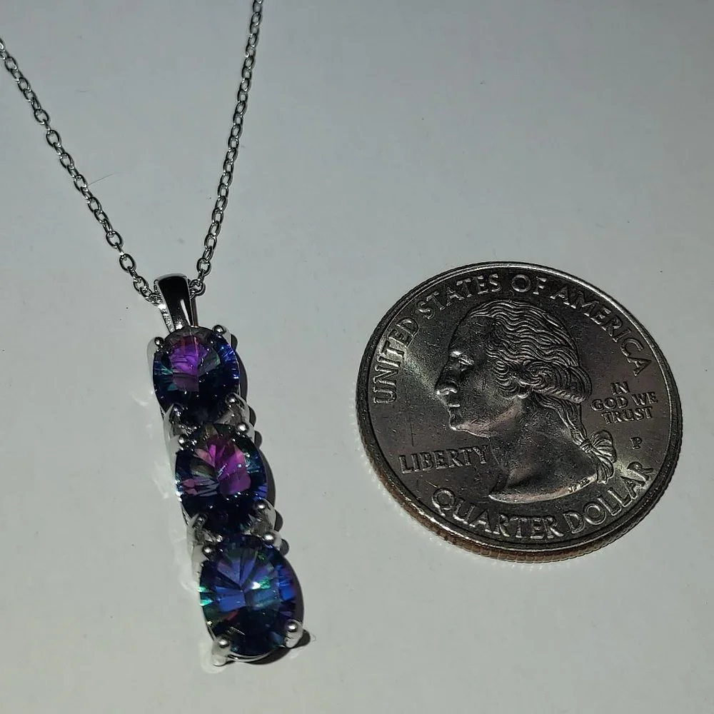 BLUE PETALITE PENDANT - Picture 2 of 4